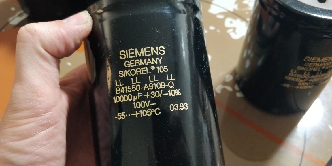 Condensatori electolitici Siemens Germany 10000uf 100v