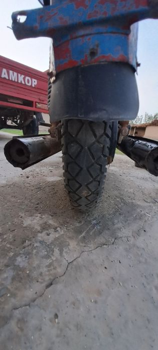 Vosxot motosikl sotiladi