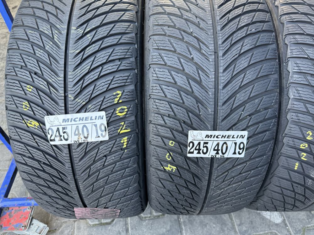 245/40/19 michelin M+ S