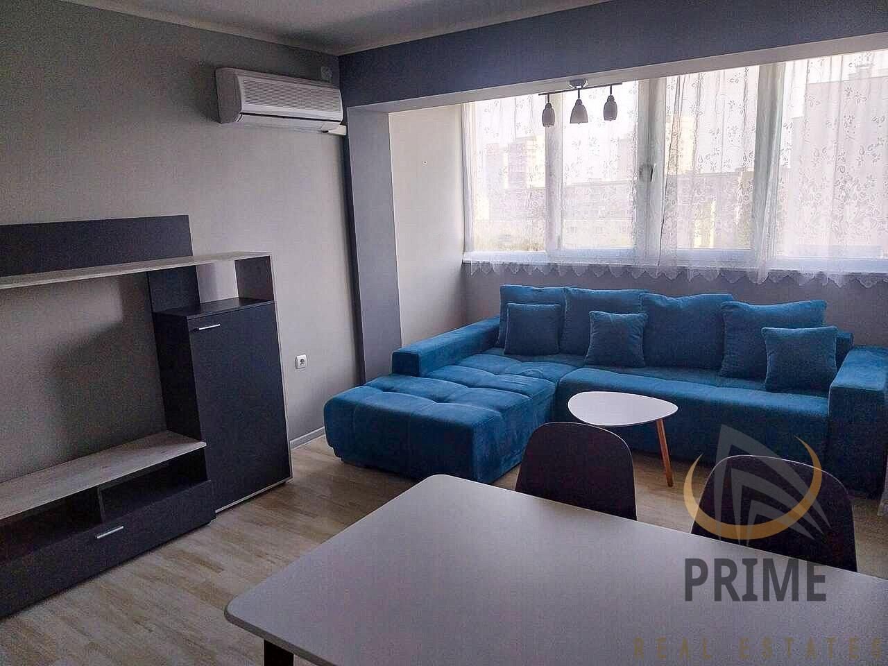 Дава се под наем Двустаен апартамент в Бургас, Изгрев - 50 кв.м за 357 € - Снимка #2