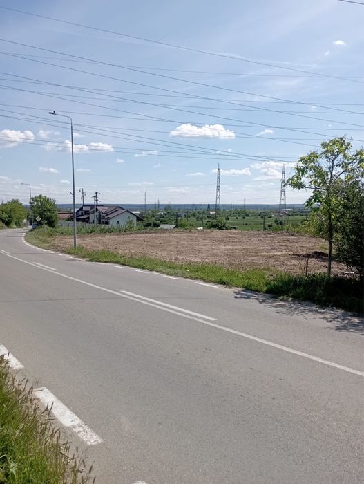 Teren intravilan Isalnita