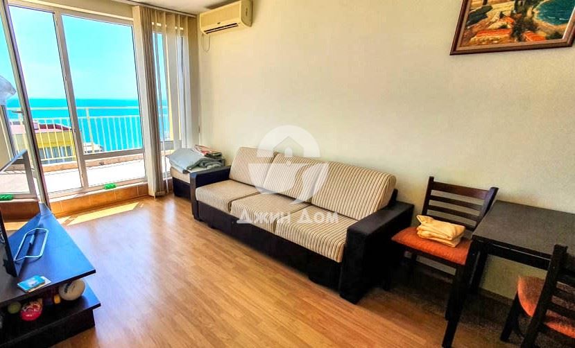 Продава се Двустаен апартамент в Свети Влас - 63 кв.м за 1175 €/кв.м - Снимка #1