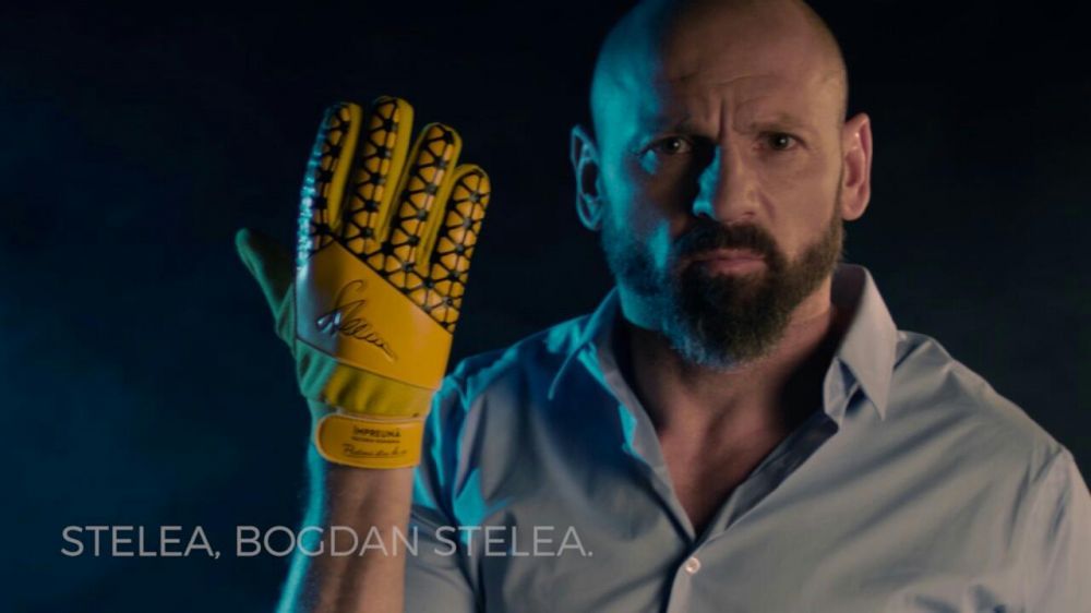 manusi fotbal portar stelea