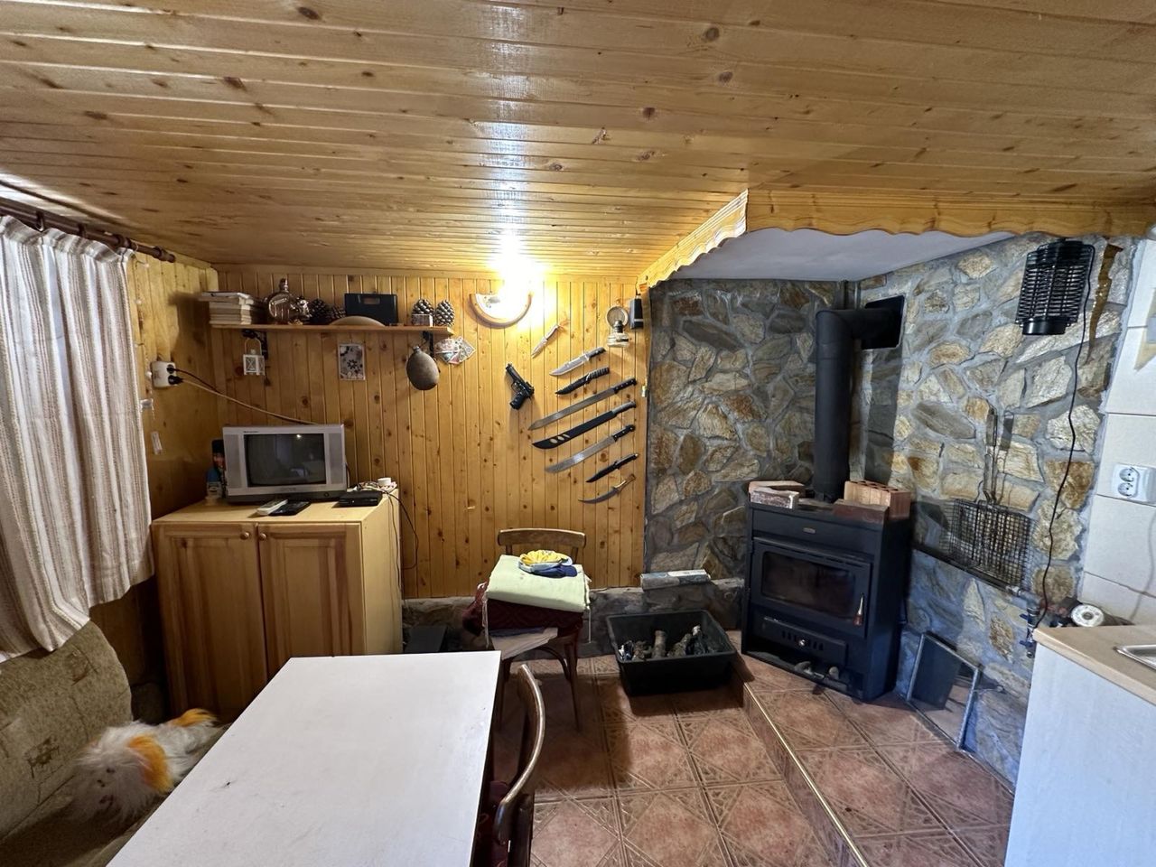 Продава се Къща в с. Вакарел, Област София-област - 70 кв.м за 1000 €/кв.м - Снимка #2
