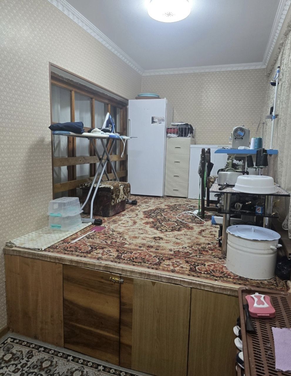 Юнусабад 19 квартал. Продается квартира  4/1/5
