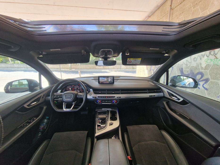 AUDI Q7 3XS-Line 3.0D Bose,Panoramic,Full Led,Bord Digital,Soft close,