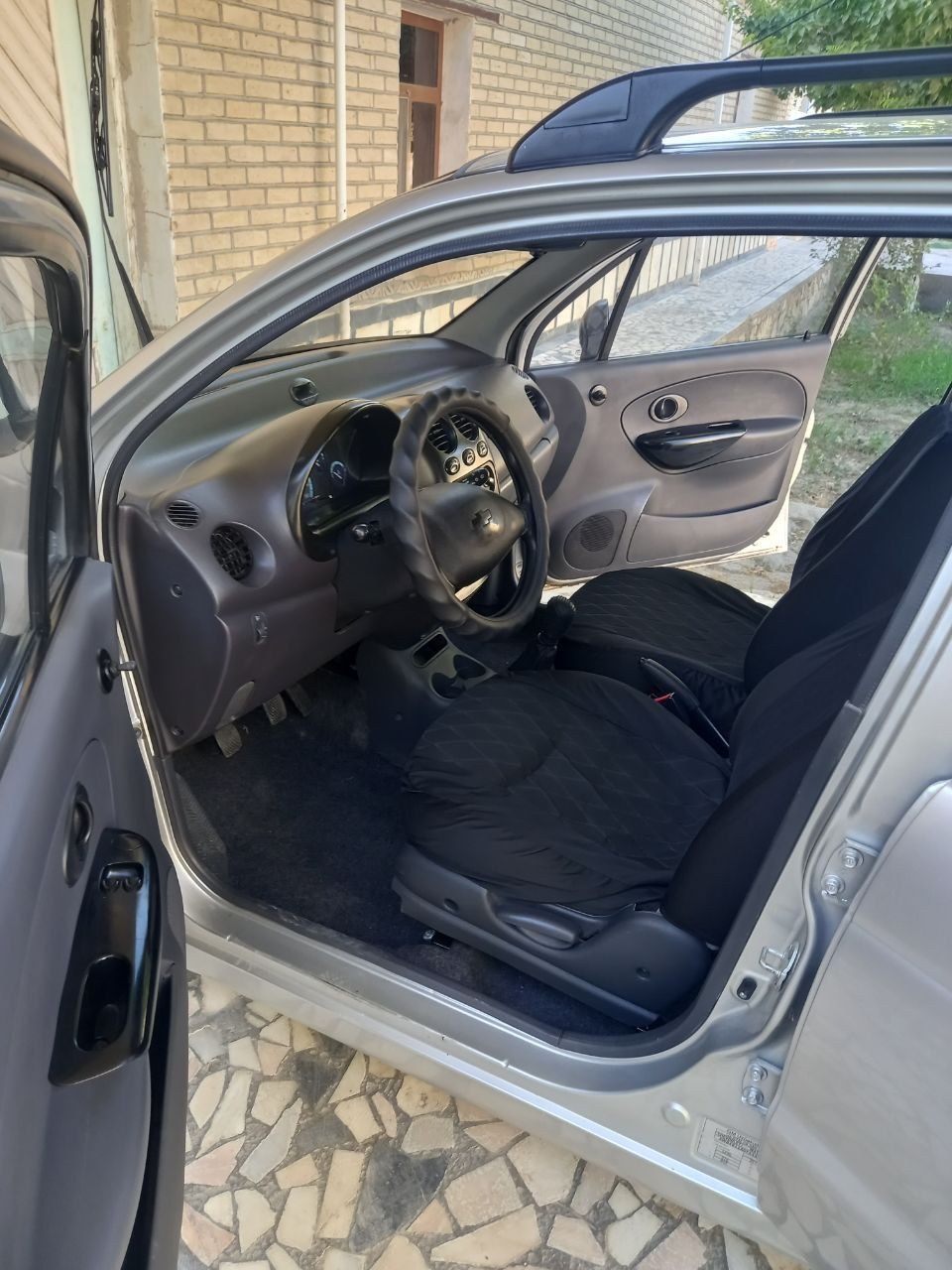 Matiz sotiladi holati yaxshi