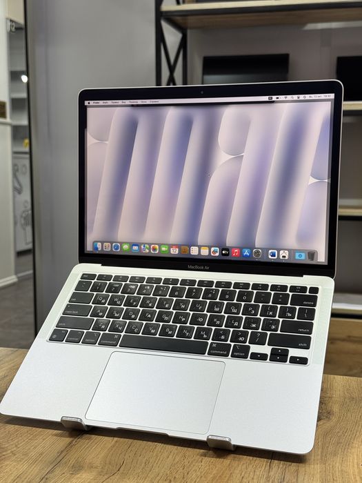 MacBook Air 13 M1 8GB/256GB/36 цикл/Microsoft Office