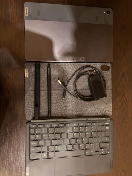 Tableta Lenovo Tab P11