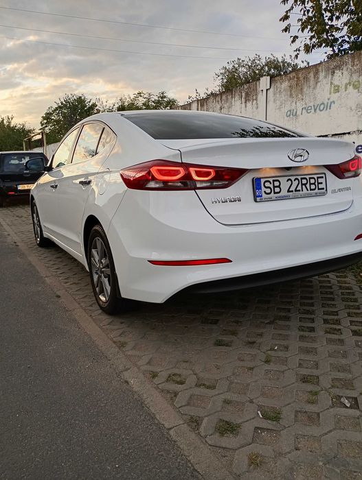 Vând Hyundai Elantra 1.6 MPI 2018 Highwai