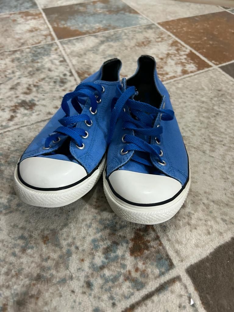 Tenisi Converse marime 37.5