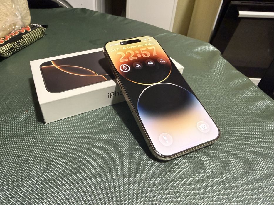 Iphone 16 pro 128GB dessert titanium