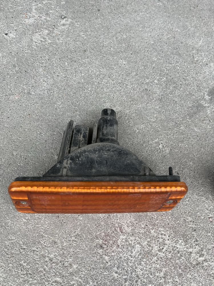 Стопове и мигачи Nissan Terrano 2