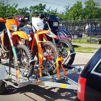 Inchiriez remorca motociclete moto atv platforma remorci trailer quad