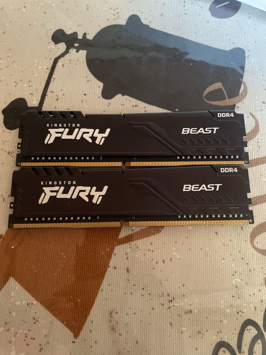 Оперативная память KINGSTON fury 16gb