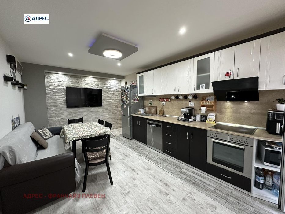 3-стаен в Плевен-Сторгозия площ 70 цена 120000