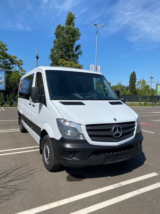 Mercedes-Benz Sprinter 8+1 locuri / Euro 6 / Automata
