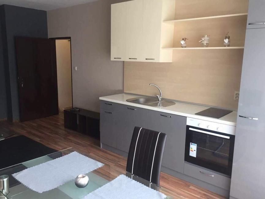 Дава се под наем Двустаен апартамент в София, Слатина - 51 кв.м за 450 € - Снимка #1