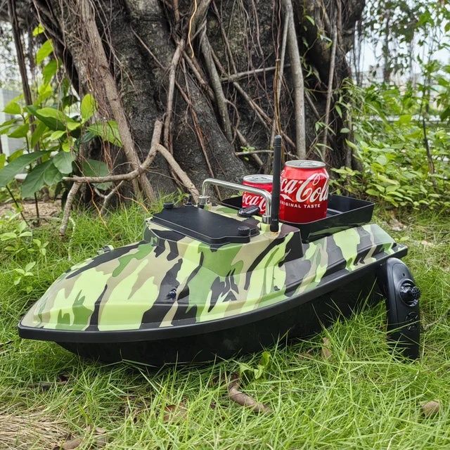 Лодка за захранка V050 Camo+автопилот