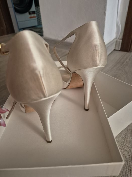 Sandale MaxMara cu toc înalt, ivory, 37.