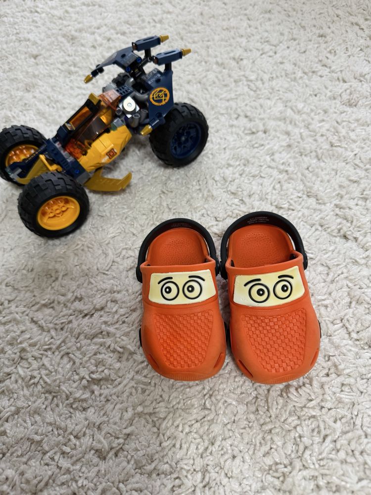 Papuci LC Waikiki