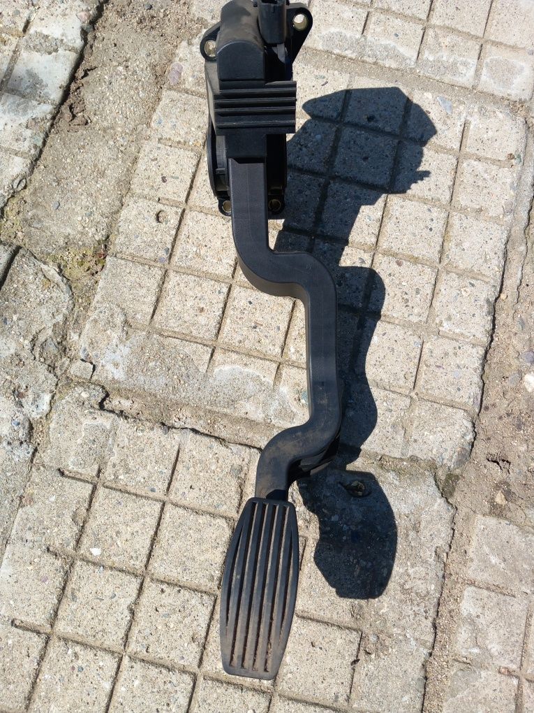 Педал за газта(потенциометър),за фиат стило 1.9jtd 115 к.с.