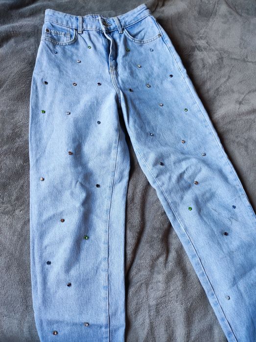 Дънки  Zara Mom fit с камъчета