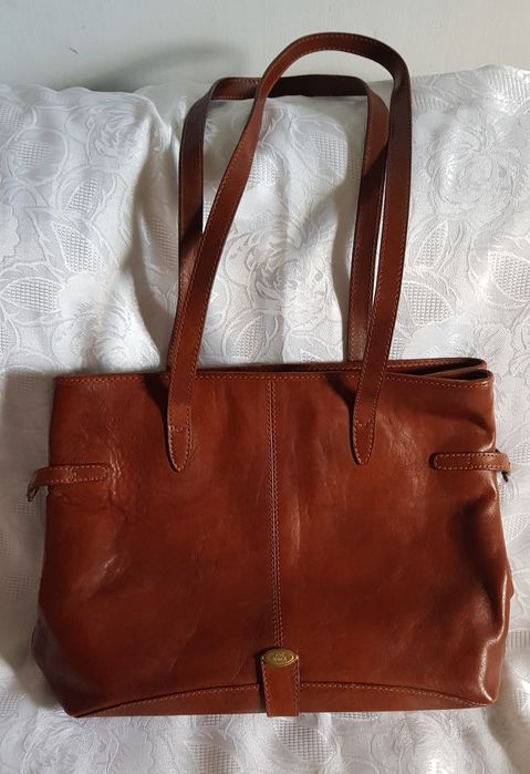 Poșetă din piele naturală