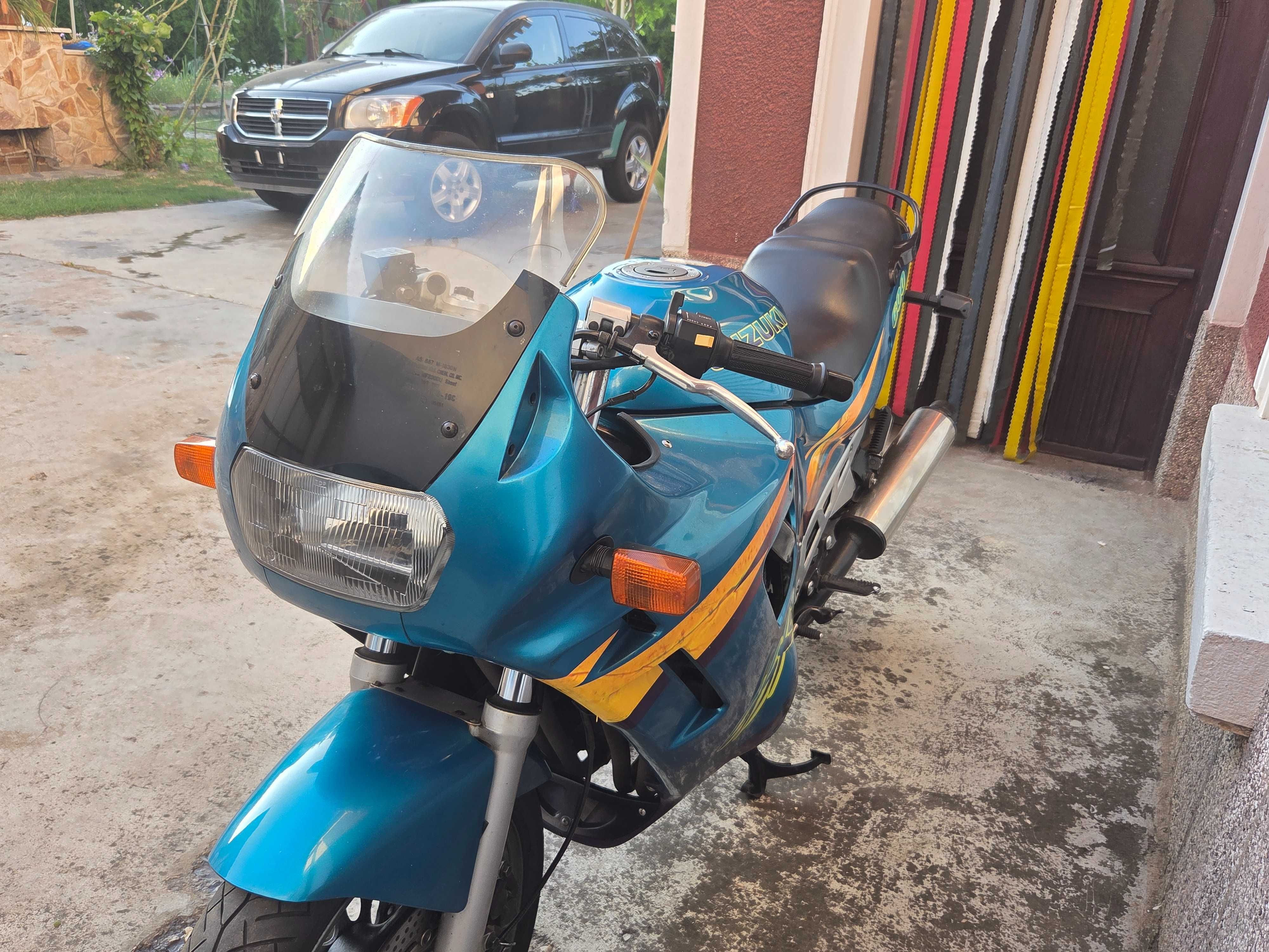 Suzuki GNX  пистов