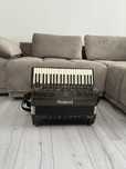 Acordeon Roland Fr7