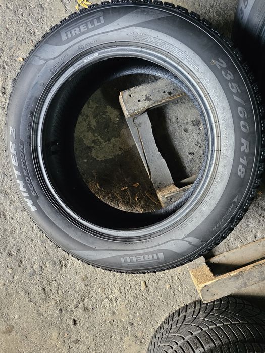 4 anvelope iarna 235 60 18 Pirelli 2022