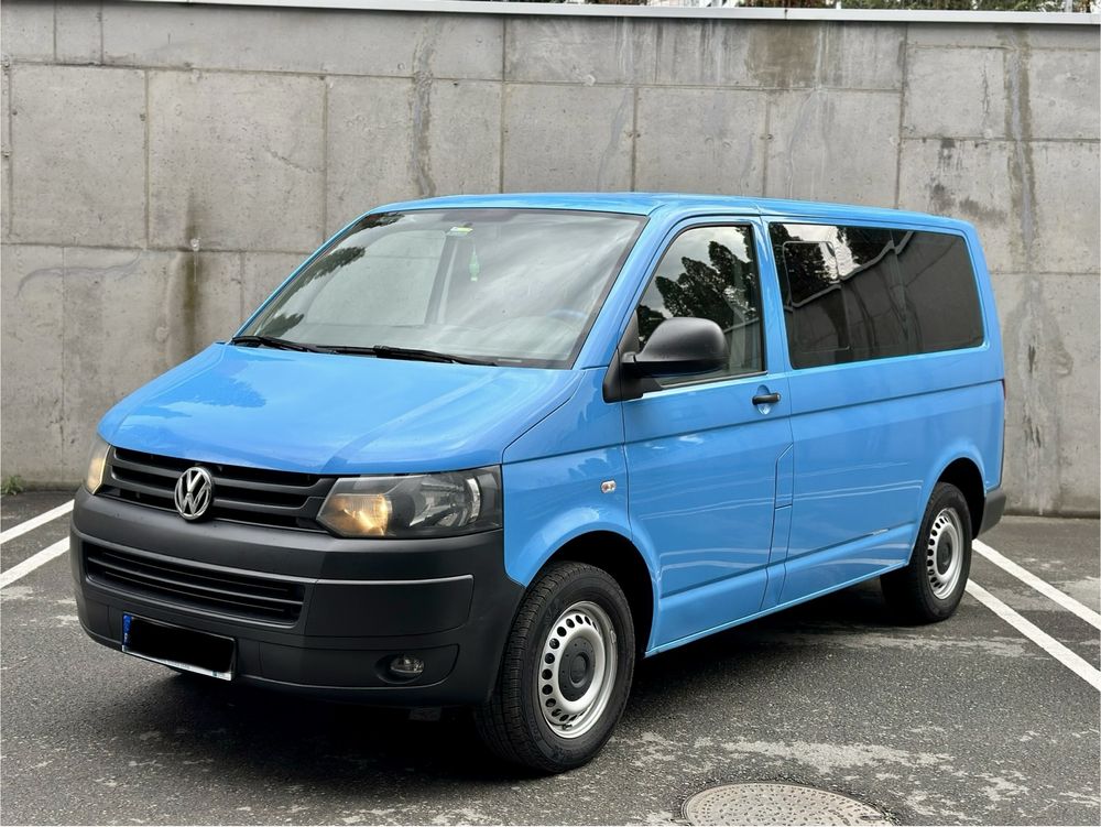 Volkswagen Transporter 2.0 105cp 8+1 locuri/ Clima/km reali/