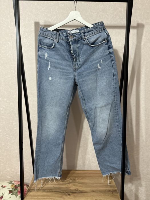 Джинсы Zara, Bershka, Lee и др