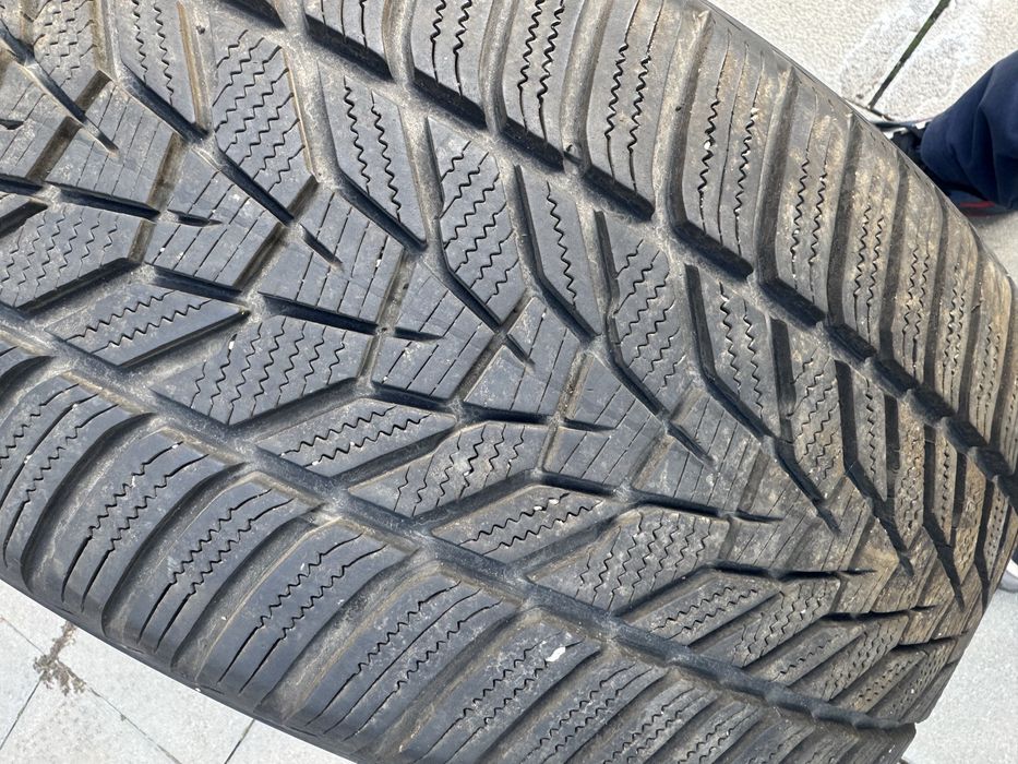 Зимни гуми Hankook Winter i*cept 265/50/20