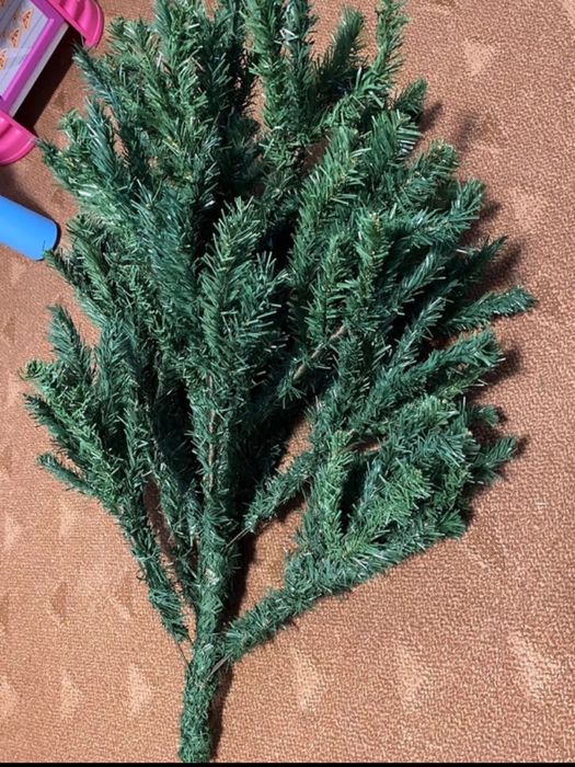 Brad artificial 2.1 metri