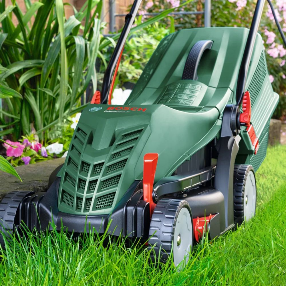 Газонокосилка BOSCH UniversalRotak 34-405