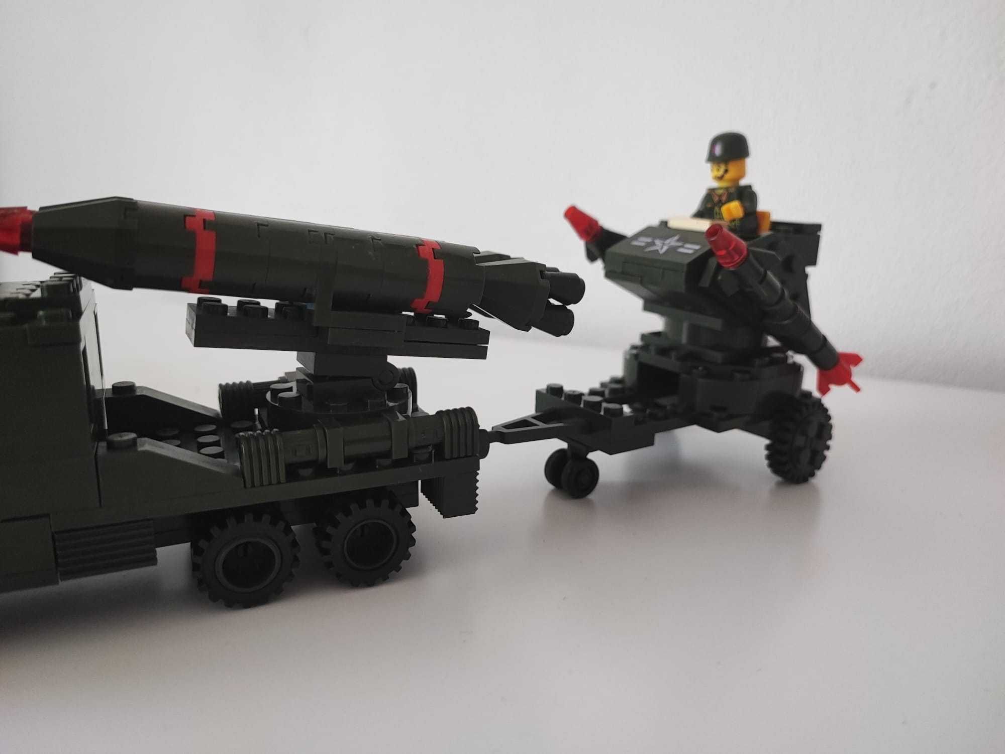 Missile launcher truck , Car shop - tip LEGO