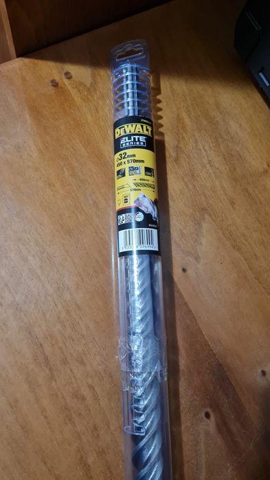 DeWalt burghie 8 mm, 16mm, 32mm/panze