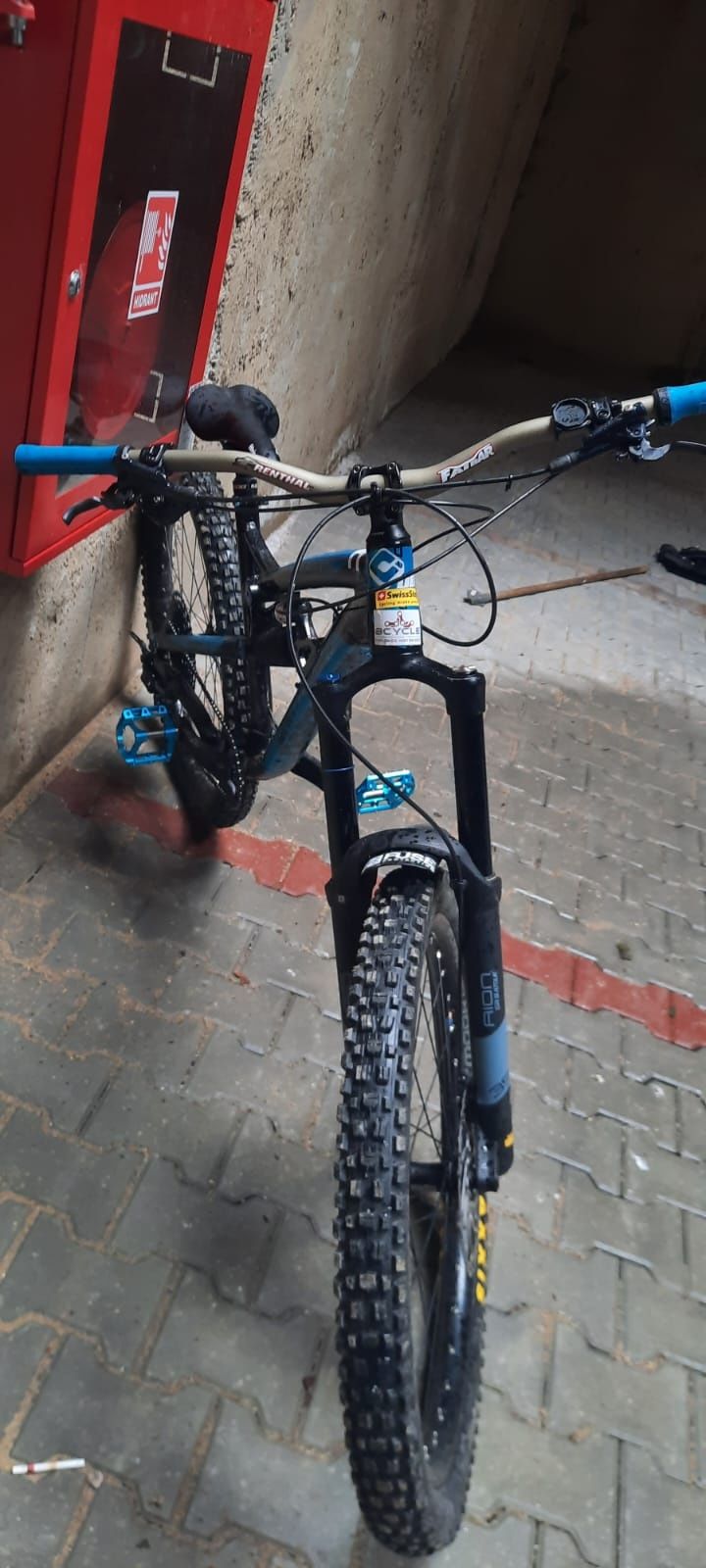 Bicicleta full suspencion mtb dartmoor wish custom