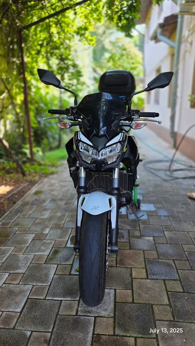 Kawasaki Z 650 Kavasaki Z650•2020•9.600km•5.800 EUR usor negociabil