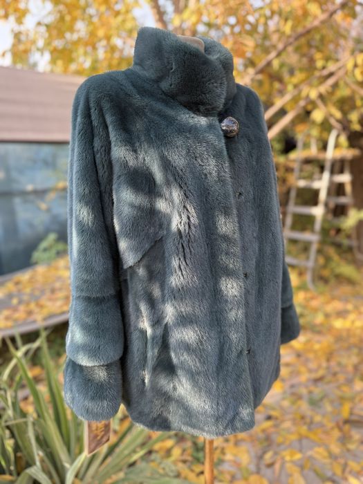 Норковая шуба цвет Изумруд imperia furs