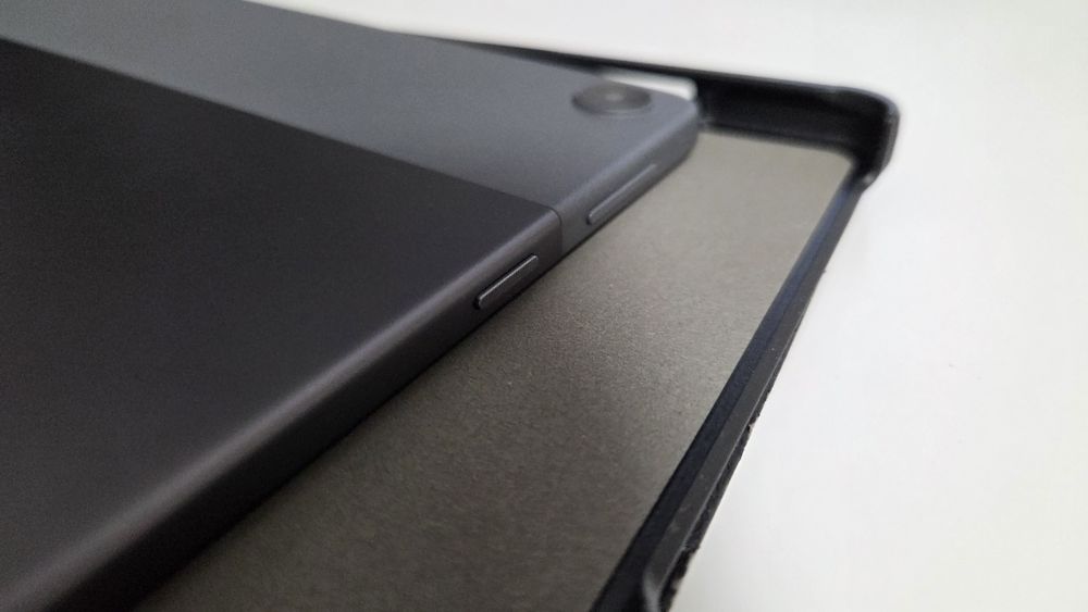 Tableta Lenovo M10 32Gb și slot SIM