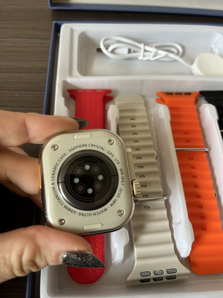 Смарт часовник ULTRA2 - D3 със 7 верижки