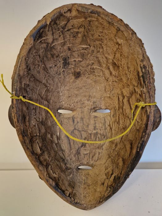 Obiect african masca de ceremonie