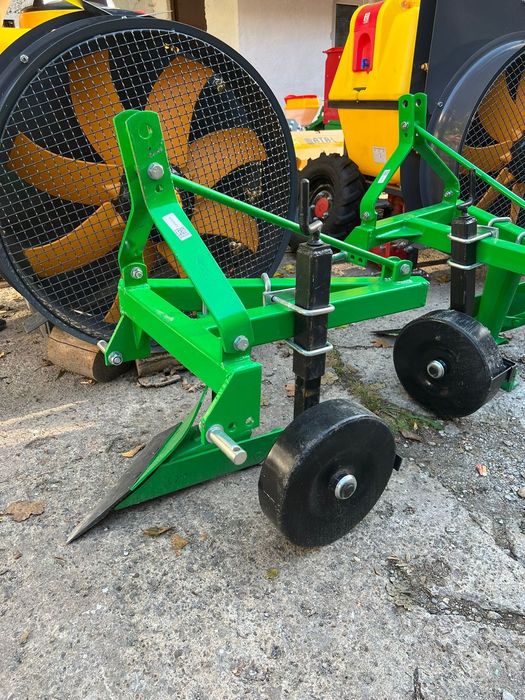 Plug simplu cu o trupita, Model 1-20 Plug simplu cu o trupita, Model 1-20