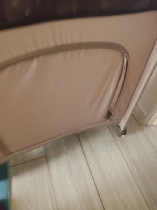 Кровать детская  до трех лет