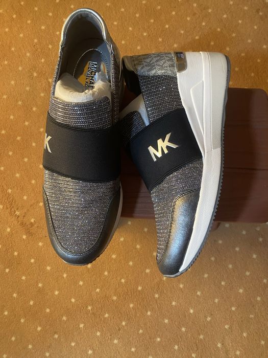 Pantofi Michael Kors, marimea 39, noi,