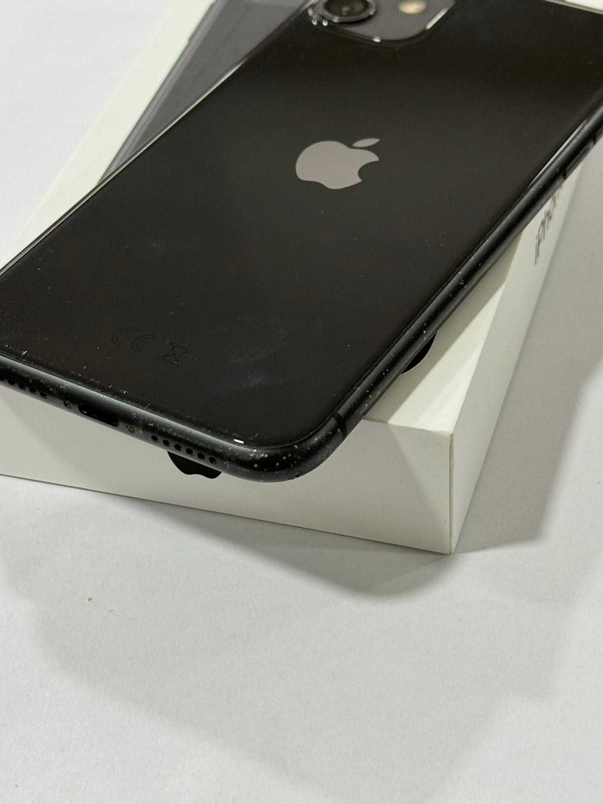 Продавам Iphone 11