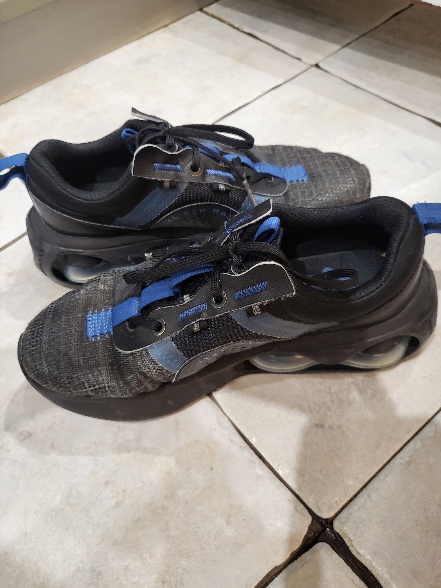Маратонки nike 37.5