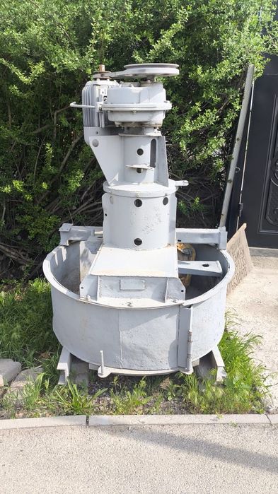 Бетонмешалка 0.5куб 5.5квт 1.500 оборот цена 550000 тенге